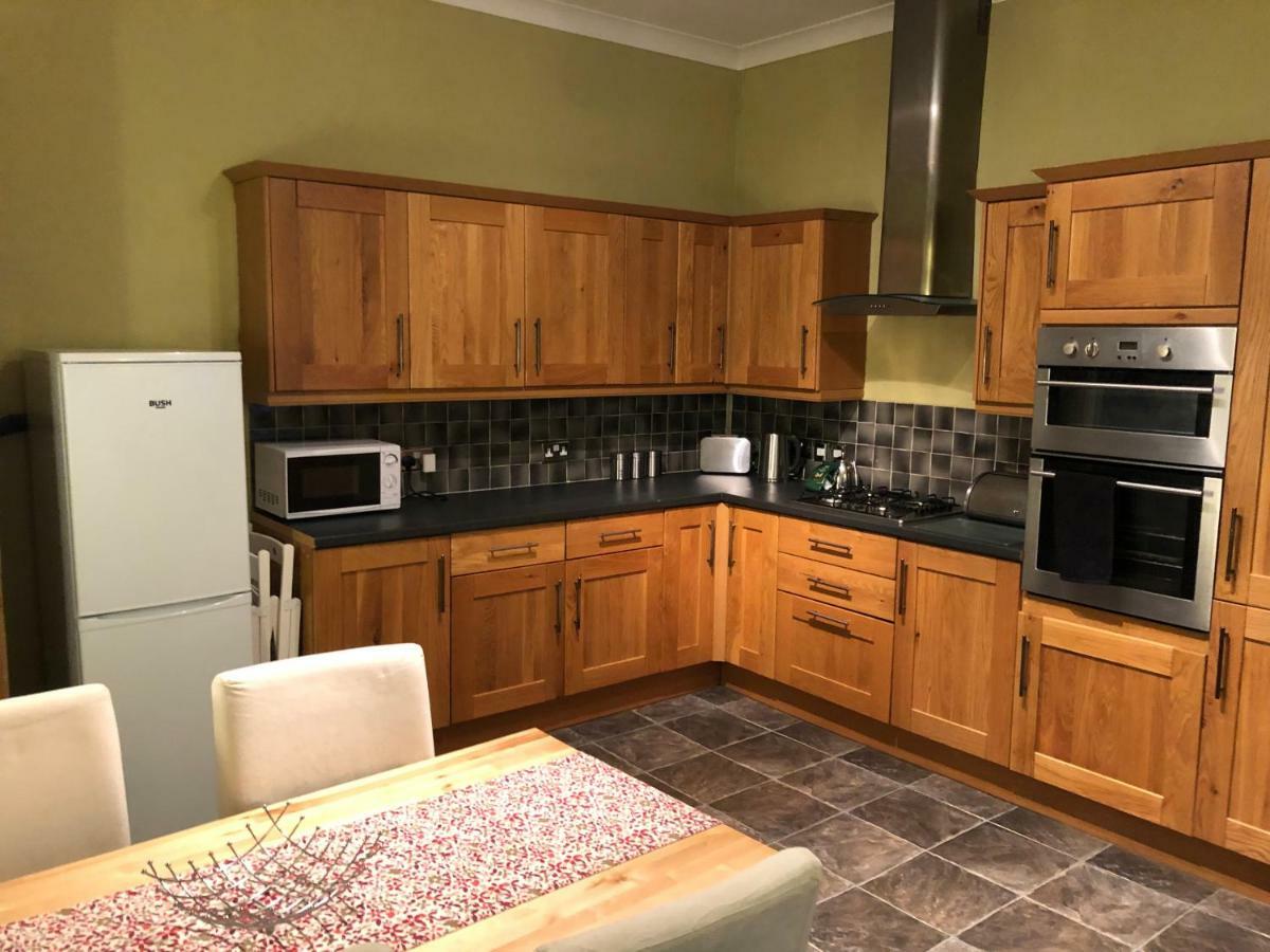 Oban Town Centre Apartment المظهر الخارجي الصورة